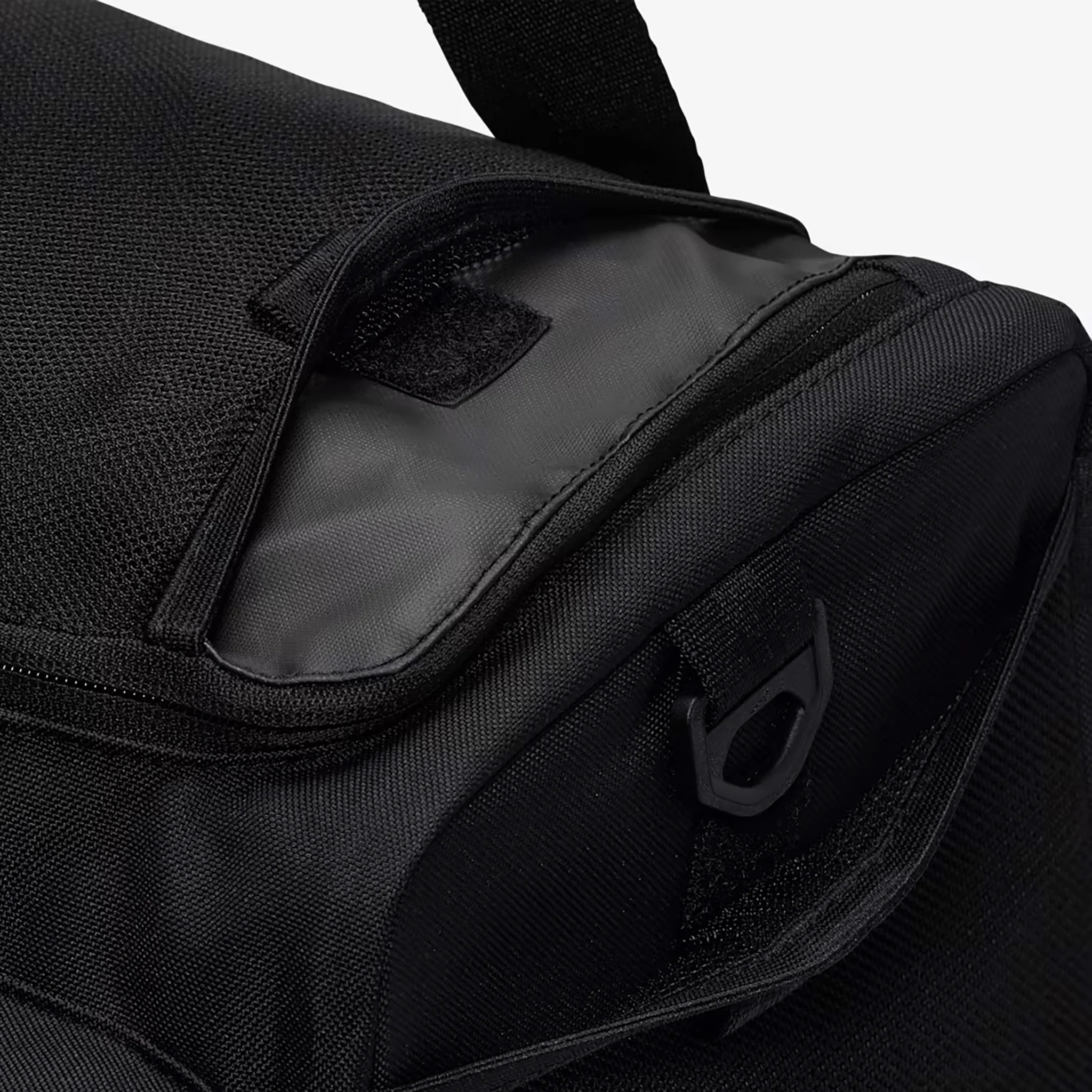Nike USATF Utility Power Duffel Bag (Small, 31L) - Image 4